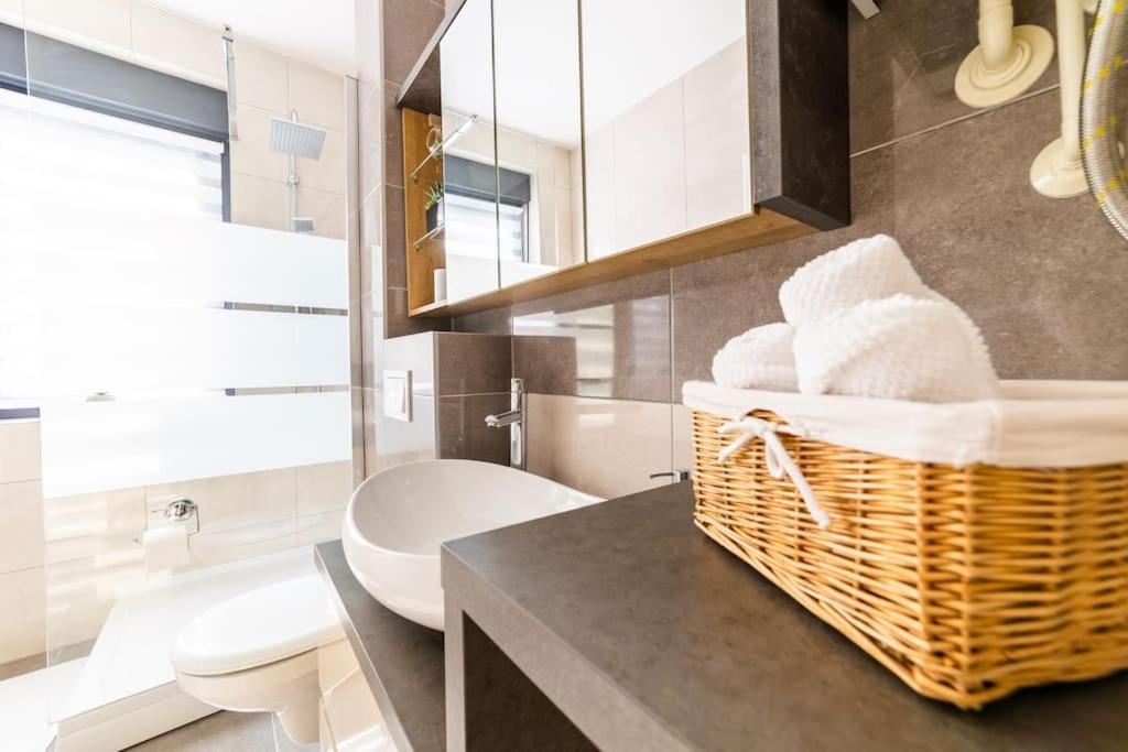 Apartman Lux Self Check-In 维罗维蒂察 外观 照片