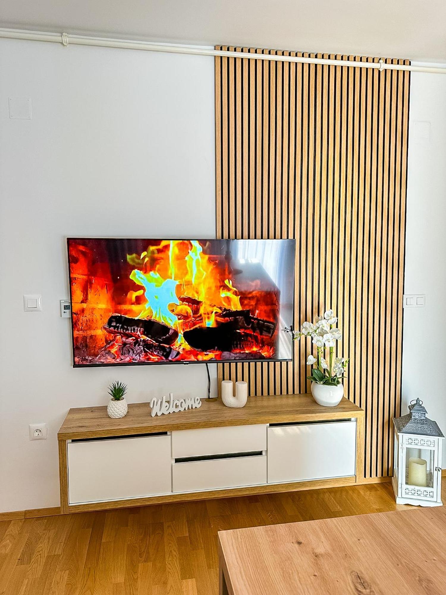 Apartman Lux Self Check-In 维罗维蒂察 外观 照片